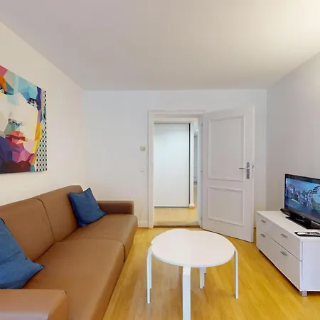 70 M² Center Апартаменты